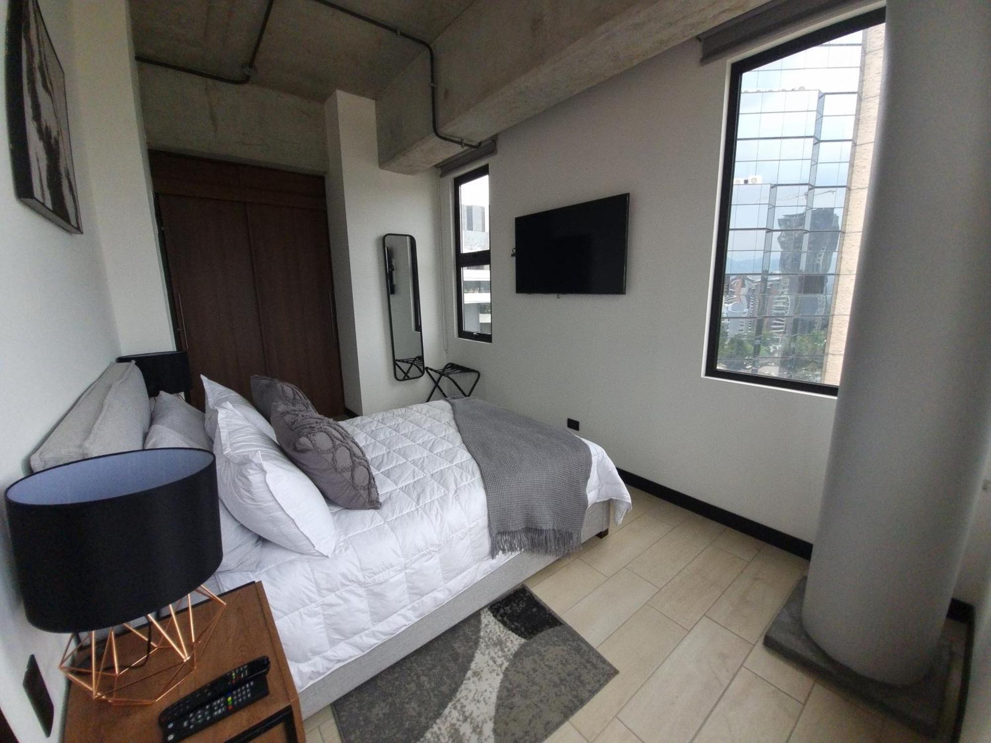 Apartamento 2 Habitaciones, Edificio Eon, Zona 10, Turin Γουατεμάλα Εξωτερικό φωτογραφία